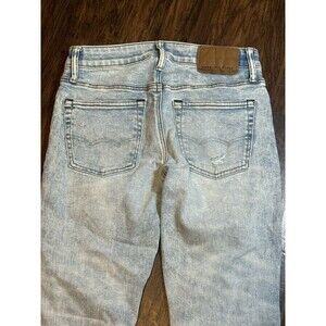 American Eagle Women’s Jeans Size 28 X 30 Athletic Skinny Distressed Light Wash
